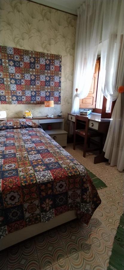 Maria Banana Guest House Pollina Ngoại thất bức ảnh
